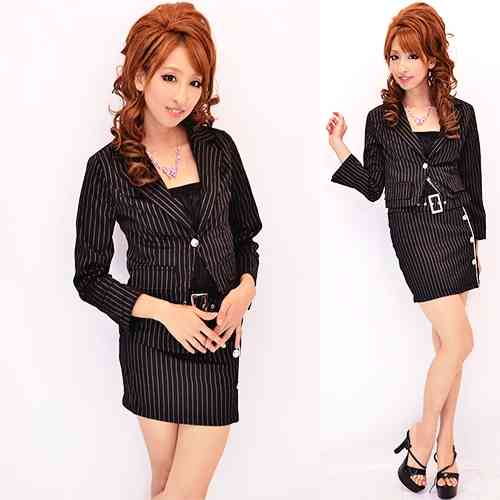 結婚予定ナシの女性限定!服は「胸元の開いたインナーのみ可」の”一般事務”など酷すぎる求人募集が話題に