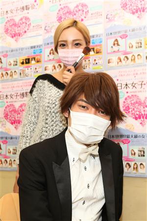 ざわちん超絶メーク術！嵐・松潤に大変身した芸人はダ～レ？ - SANSPO.COM（サンスポ）