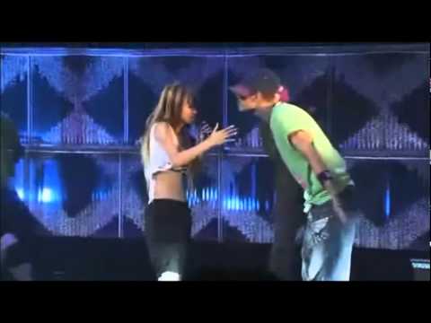 倖田來未 - WIND (LIVE TOUR 2006~2007~second session~) - YouTube