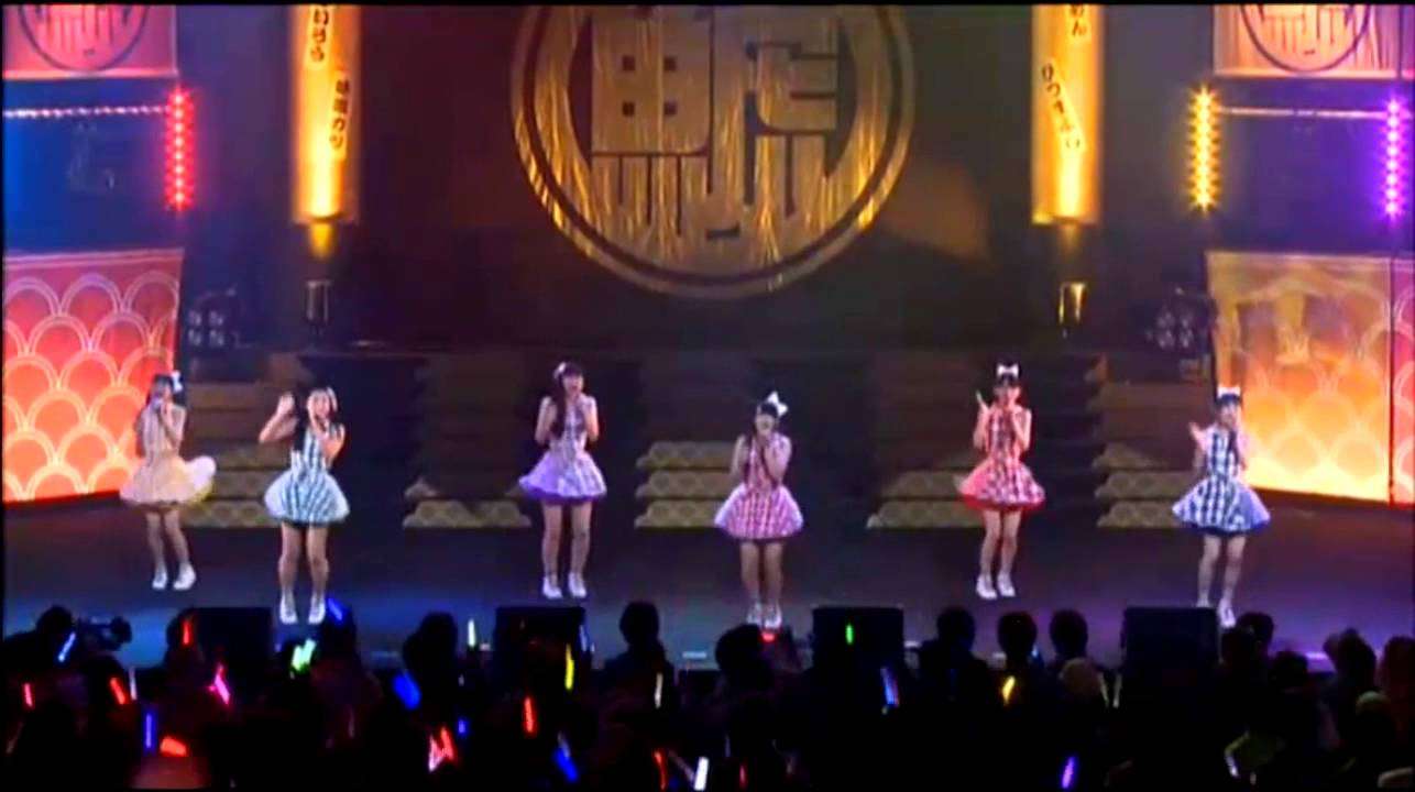 2013-08-18 チームしゃちほこ　♪ごぶれい!しゃちほこでらックス - YouTube