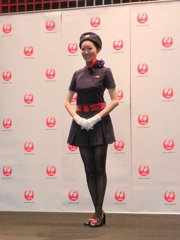 結婚予定ナシの女性限定!服は「胸元の開いたインナーのみ可」の”一般事務”など酷すぎる求人募集が話題に