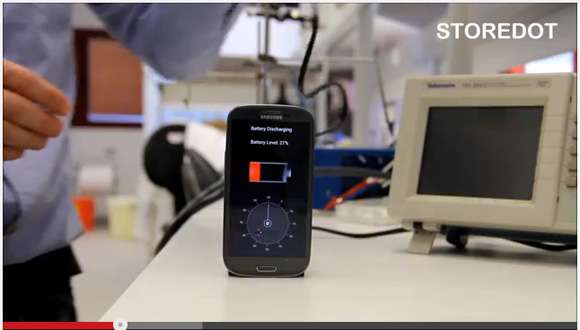 【充電革命】何コレすごい！ たったの30秒でバッテリーが満タンになるスマホ充電器 / 2016年発売予定 | ロケットニュース24