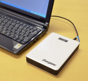 【充電革命】たったの30秒でバッテリーが満タンになるスマホ充電器！2016年発売予定