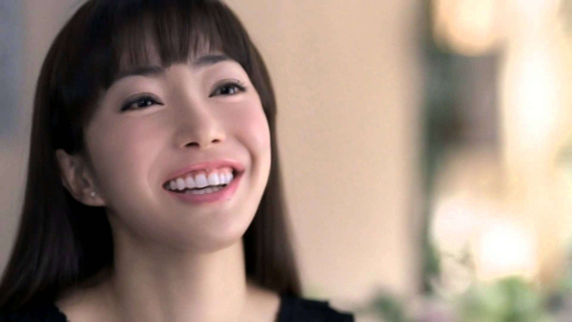 菅野美穂、結婚1年間で顔に変化「平和な顔になった」→ネットでは整形したとの声