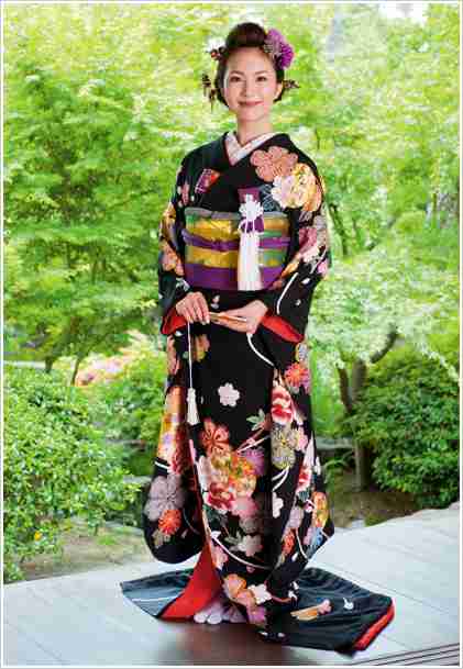 結婚式で何を着ましたか？