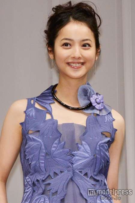 沢尻エリカ(28)の最新画像の口元が酷いと話題に