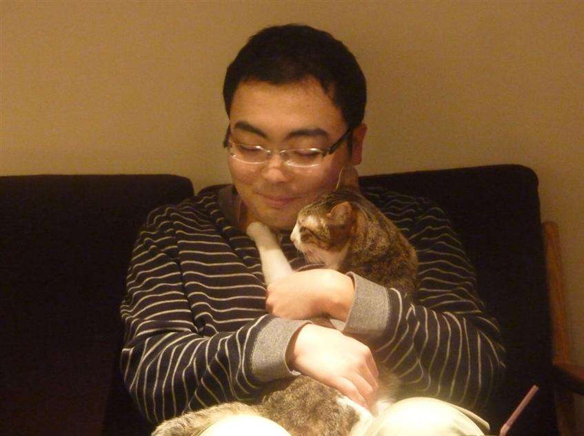 ペットと毎晩一緒に寝てる人
