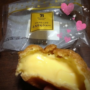 あなたがコンビニでついつい買ってしまうもの