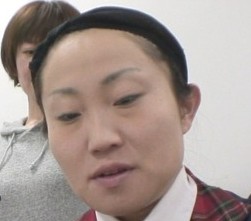 鏡と写真で顔が違う人いますか？