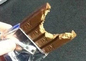 【自己診断】背中がよじれるイライラ画像！　あなたはいつまで平静でいられるか？ 完璧主義度を今すぐチェックしてみよう!!