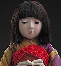 不安や心配が「ぬいぐるみを触る」と軽減されることが明らかに!
