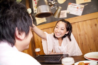 こんな女子は恋愛対象外！　男性が「酒乱女子」にドン引きした瞬間5選 ｜ 「マイナビウーマン」