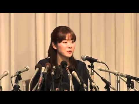 メディアで話題になっていた事について「恐ろしかったです、正直。」と空気を読んで発言する小保方さん - YouTube