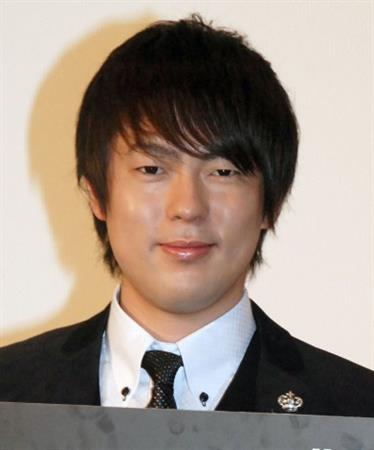 ウーマンラッシュアワーの村本大輔、店員のツイートに怒り「客の話を聞くな、それをツイートするな」