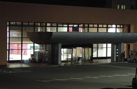 ＡＫＢ握手会の惨劇　警備上の問題点とノコギリ男の素性  (2/2ページ)  - 政治・社会 - ZAKZAK