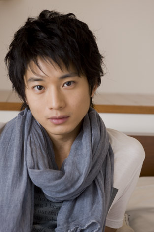 5月23日はキスの日! キスして欲しい男性芸能人1位『西島秀俊』