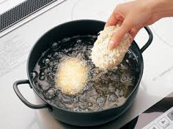 揚げ物で使用した油どうしてますか？