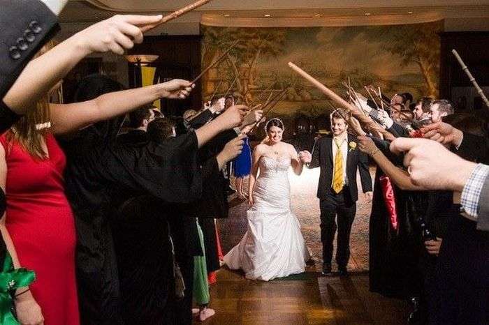【画像】ハリーポッター風の結婚式がファンタジーだと話題に
