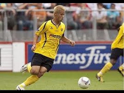 本田圭佑の鬼フィジカル　相手を吹っ飛ばす - YouTube