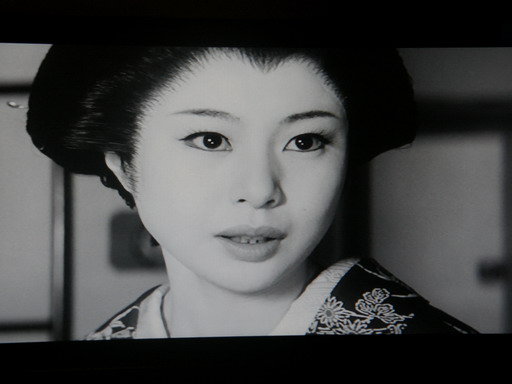 有名人の昔の画像を貼るトピック