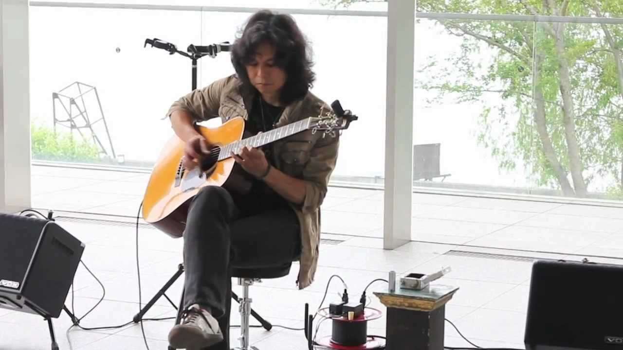 好きなギタリストは誰ですか？