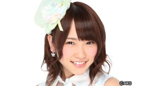AKB48の握手会で、刃物を振り回す男が出現した模様！メンバーの川栄李奈とスタッフが負傷したとの情報あり