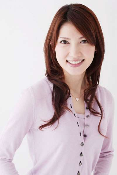 女医の友利新、