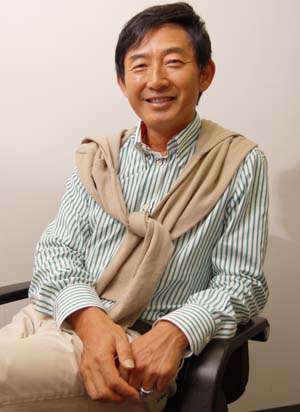 東尾理子、第二子妊娠へ決意の断乳「高齢出産のリスク考え」