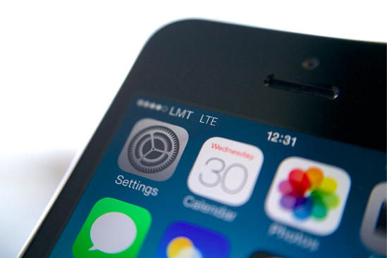 【保存版】7GB制限を超えないために！iPhoneのパケット通信量をチェックする3つの方法  |  iPhoneひとすじ！ かみあぷ速報