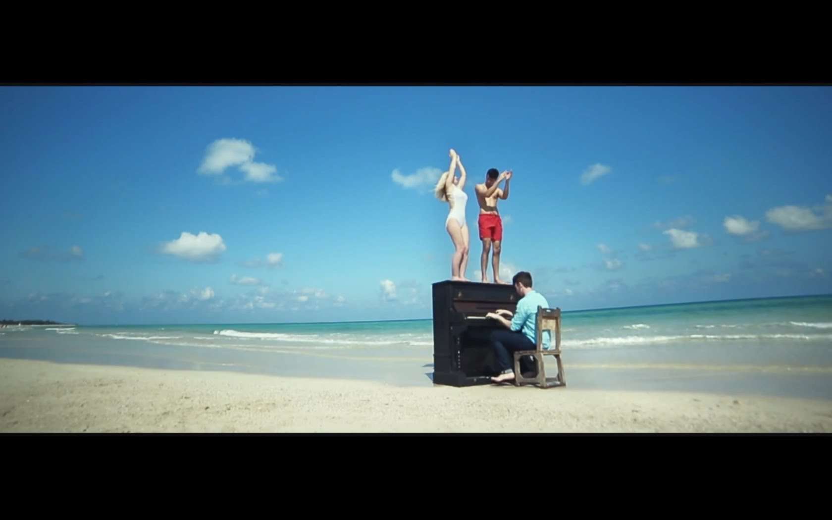 Clean Bandit - Extraordinary (feat. Sharna Bass) (Official Video) - YouTube