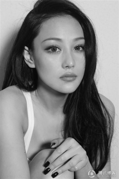 白黒美女が集まるトピ