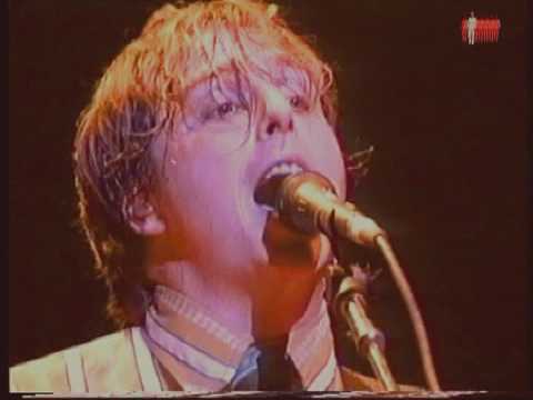 Ben Folds Five - One Angry Dwarf (live) - YouTube