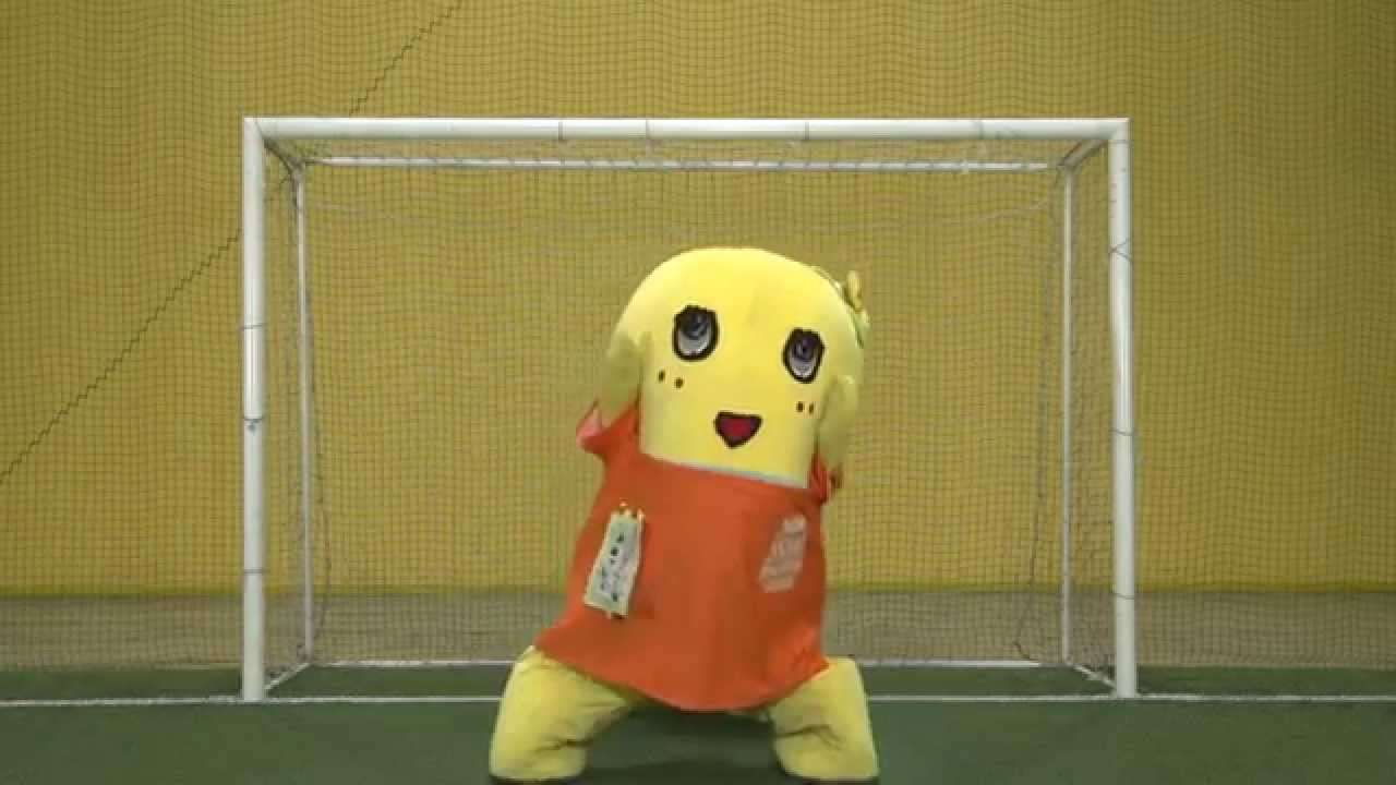 ふなっしー 無敵のｻｯｶｰｷｰﾊﾟｰ編 【ふなっしーらぼ①】 - YouTube