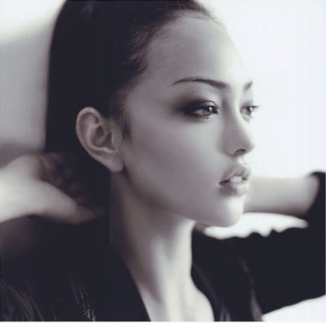 白黒美女が集まるトピ
