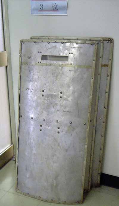 機動隊員、女性に付きまといストーカー自作自演で「俺が守る」