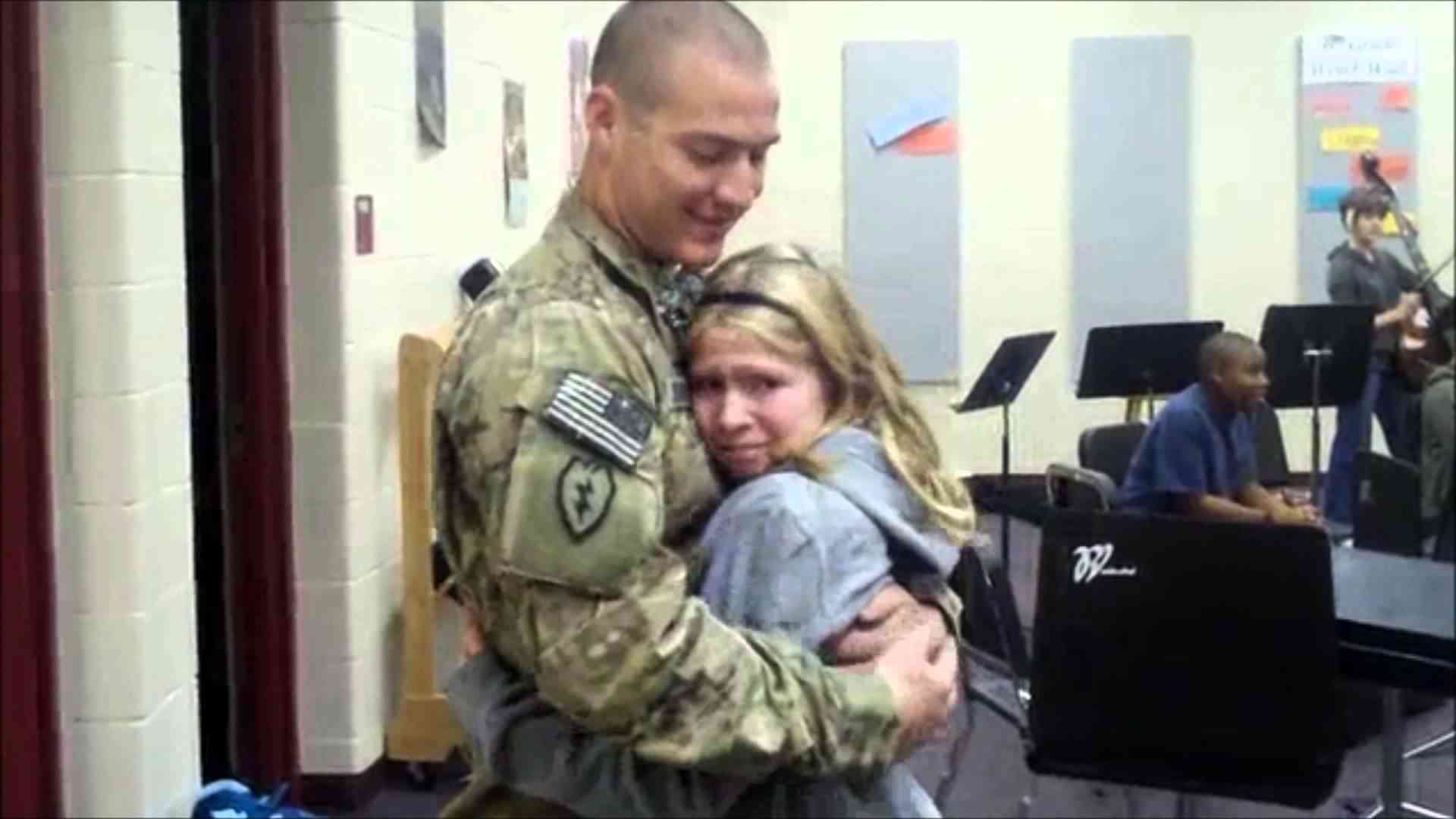 MY FAV BEST SOLDIERS COMING HOME MOMENTS - YouTube