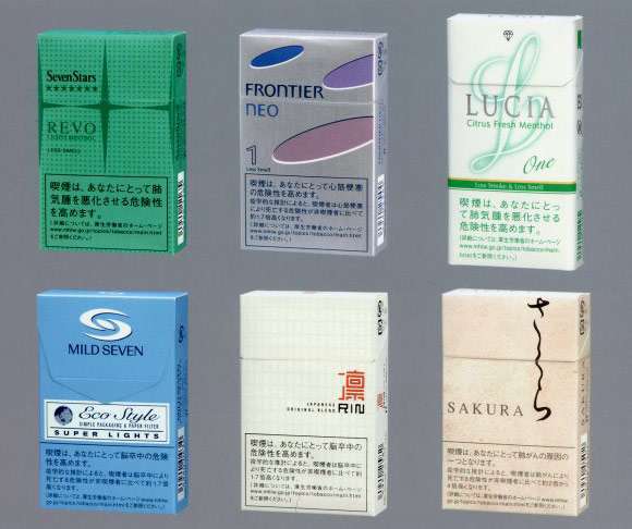 女性のバッグの中に入っていてドン引きしたもの「溶けたアメ」「レシート」