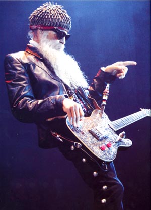 好きなギタリストは誰ですか？