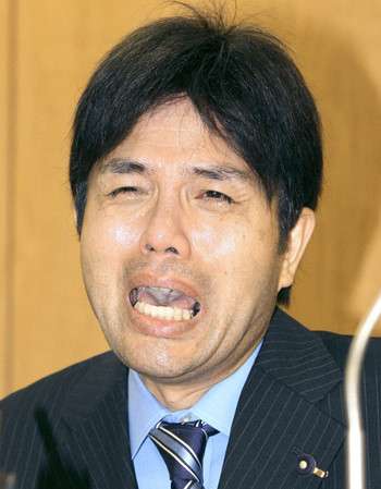 【号泣議員】野々村竜太郎、JR特急料金のトラップにはまる!?→説明との矛盾が露呈！
