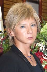 松岡充(42歳)主演舞台でホストに変身