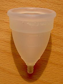 月経カップ - Wikipedia