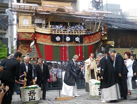 【祇園祭「大船鉾」凱旋（上）】町衆の心意気で再建、１５０年ぶりの雄姿…「幾何学」にこだわり４０８個の“美”（1/3ページ） - MSN産経west