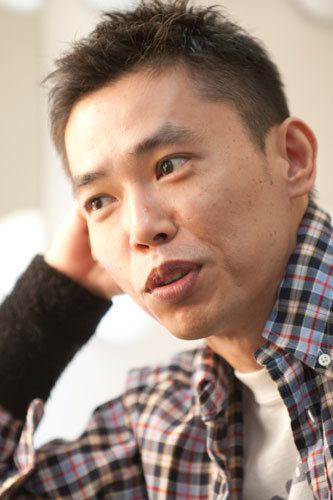 辻仁成、タイタン所属報道にコメント 「今後どうなるかは今後の話」