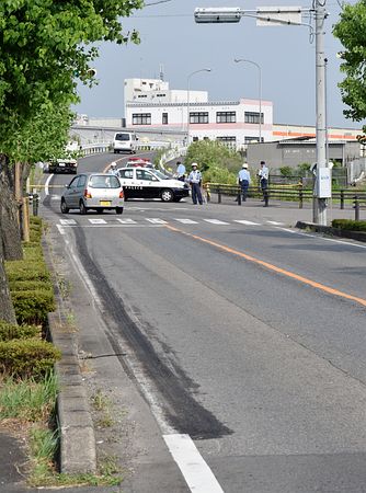 時事ドットコム：自転車ひき逃げで１人死亡＝６００メートル引きずられる−愛知県警