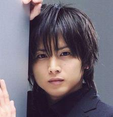 KinKi Kids堂本光一「トイレで口淫」報道にファン呆然…「王子がこんな下品な遊びを」