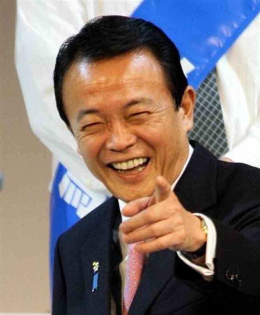 麻生太郎副総理「AKBにはひとりでは一級品はいないが、まとまったら一番いい」