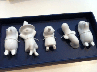 箸置きって使いますか？