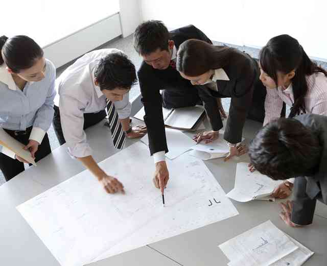 学生「就活しろと言われても、働く意味が分からない」