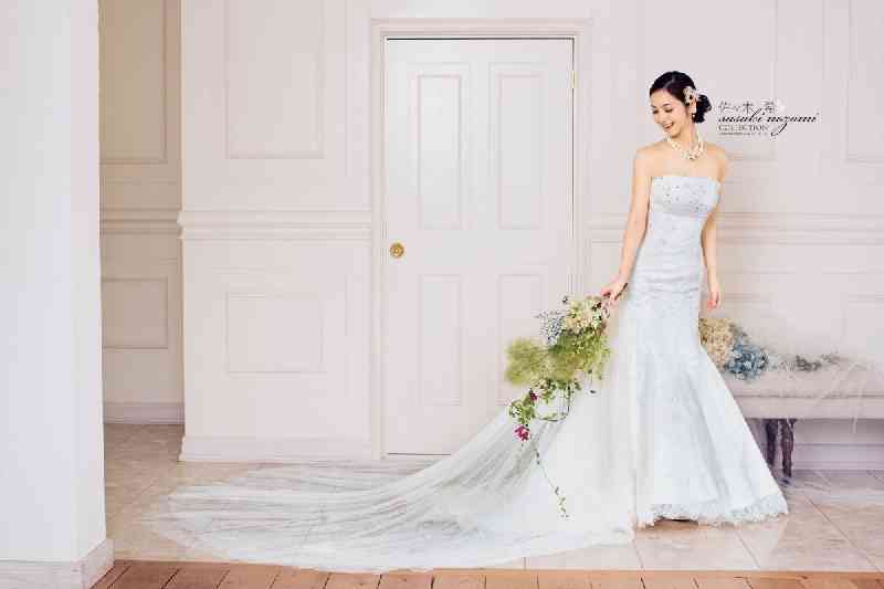 自身がプロデュースしたウエディングドレス姿の佐々木希、可愛すぎてドレスが霞んでる件