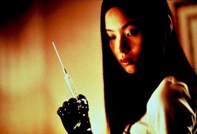 英誌が選ぶ「1990年代の最も怖いホラー映画25本」1、2位を日本映画が独占 : 映画ニュース - 映画.com